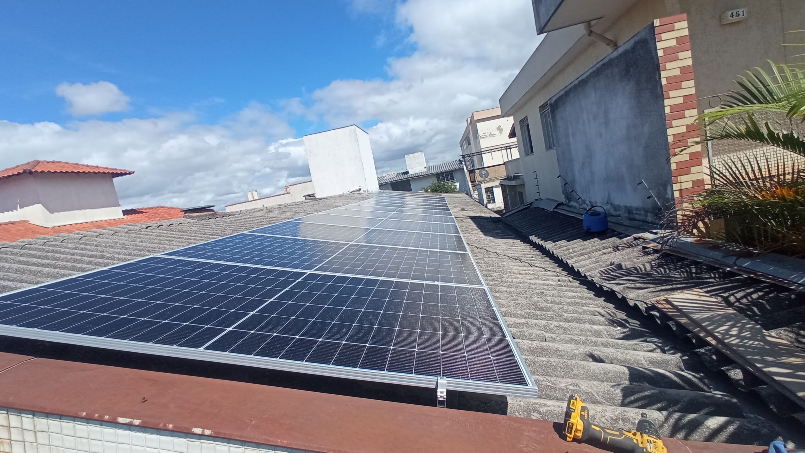 Instalação de Usina Fotovoltaica – Bairro Santa Tereza – Belo Horizonte MG