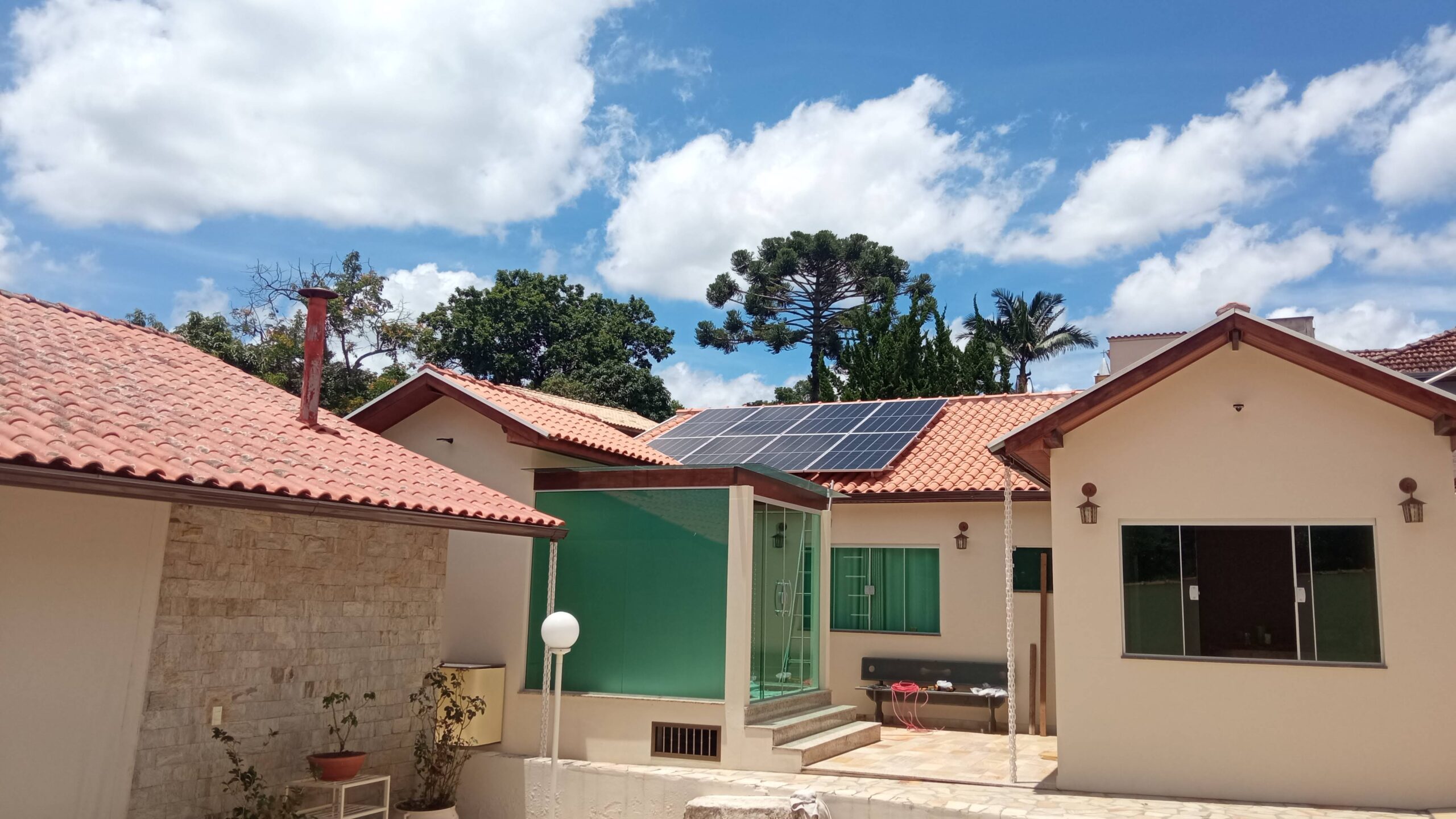 Instalação de Usina Fotovoltaica residencial em Carvalhos – Sul de Minas